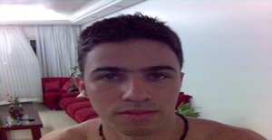 Danilofs_surf 38 years old I am from Pouso Alegre/Minas Gerais, Seeking Dating Friendship with Woman