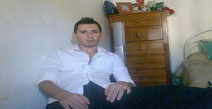 Staycool 40 years old I am from Porto/Porto, Seeking Dating Friendship with Woman
